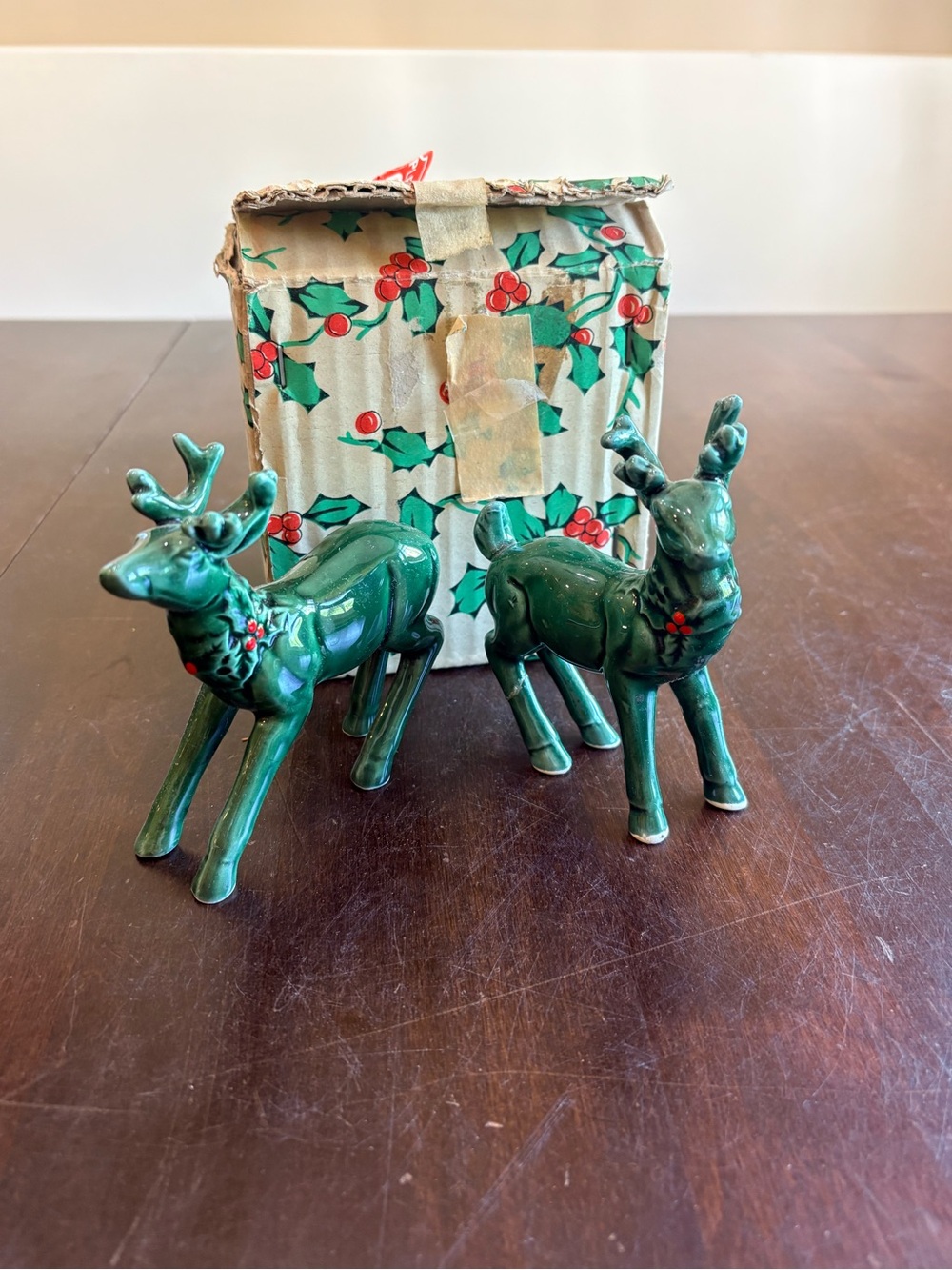 Lefton set of 2 Ceramic Reindeer in original box